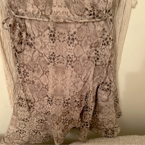 All in Favor Grey/Mauve Wrap Mini Dress - Picture 5 of 8